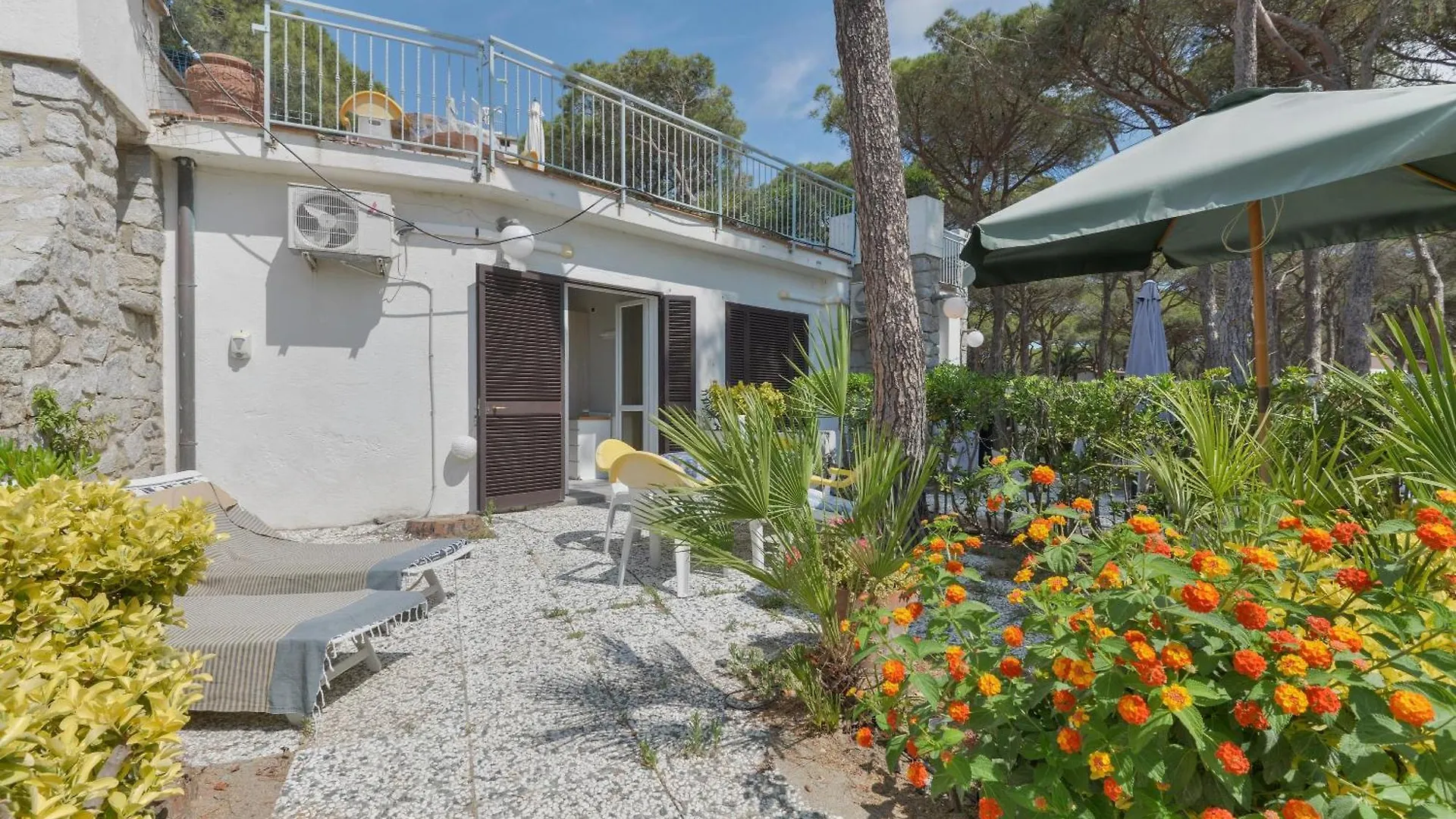 Villa Fantagali Apt 504 Marina di Campo